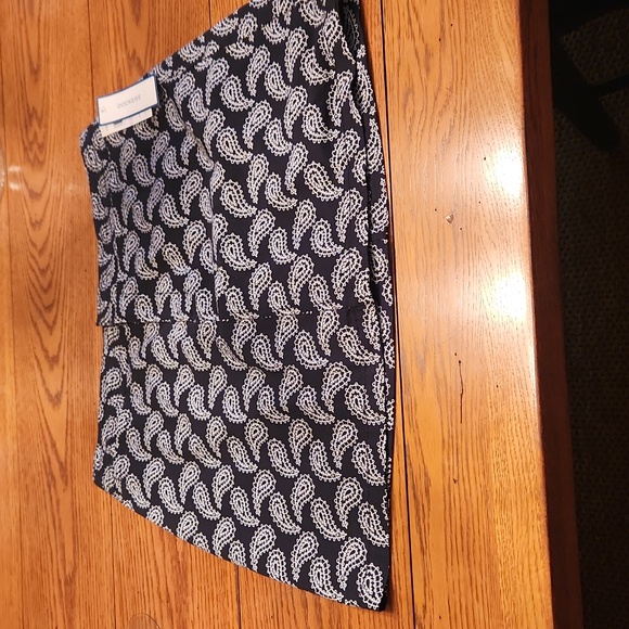 BRAND NEW, Paisley Docker Skorts, Size 6, great for Spring/Summer - Picture 2 of 8